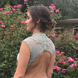 Meet your Posher, Olivia